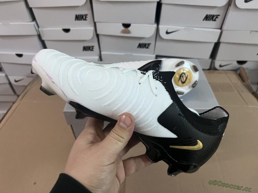 Men's Nike Phantom Luna Elite Low FG Firm Ground Low-Tops Football Boots - White/Black/Gold