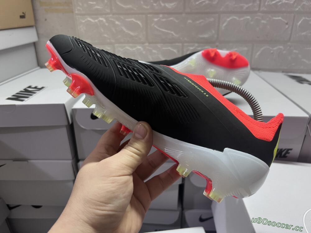 Men's Adidas Predator Elite Laceless FG Firm Ground Low-Tops Football Boots - Black/White/Red