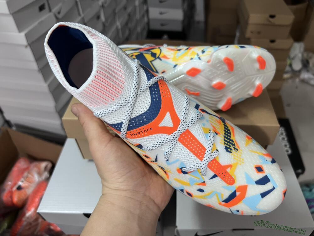 Men's Puma Future FG Firm Ground Low-Tops Football Boots - White/Red/Yellow/Blue/Pink