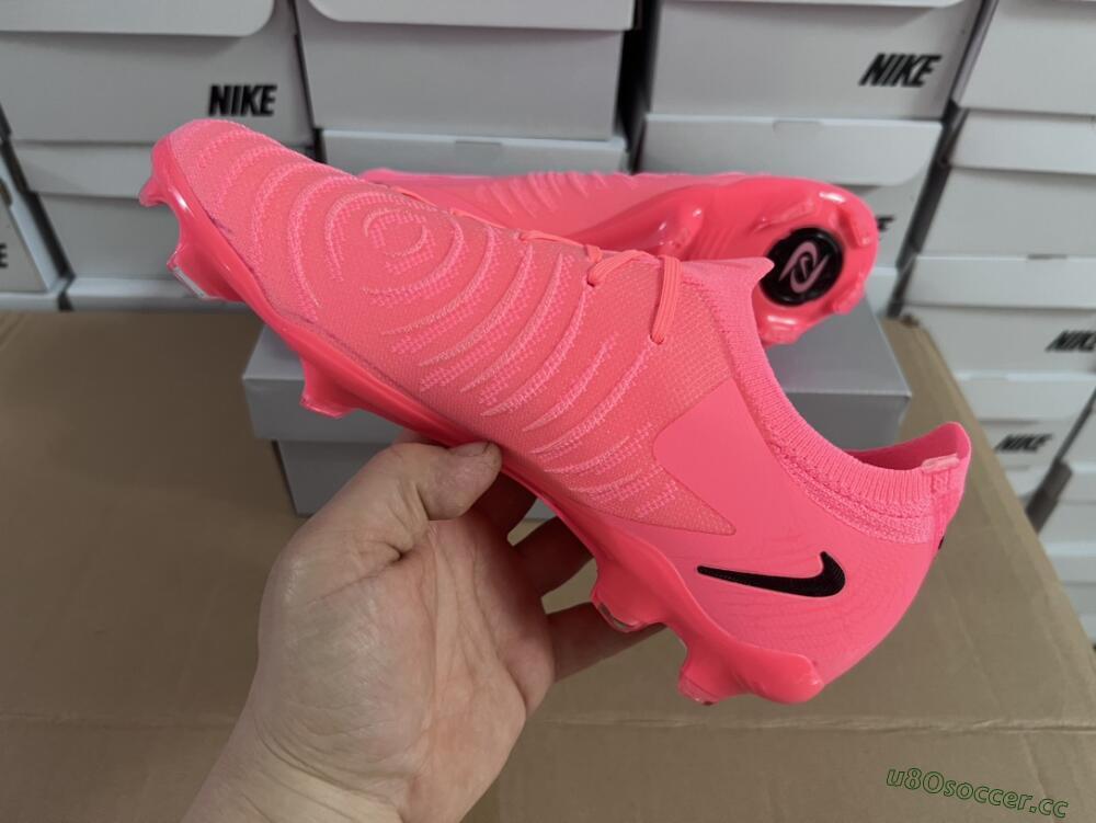 Unisex Nike Phantom Luna 2 Elite LV8 FG Firm Ground Low-Tops Football Boots - Red/Black/Pink