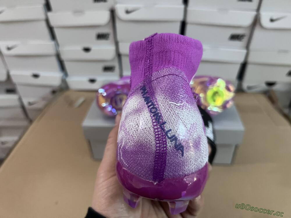 Men's Nike Phantom Luna Elite SE NU FG Firm Ground High-Tops Football Boots - Fuchsia Dream/Barely Grape