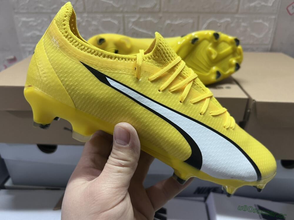 Men's Puma Ultra Ultimate FG Firm Ground Low-Tops Football Boots - Yellow/White/Black