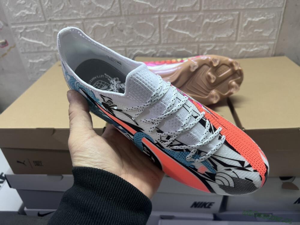 Men's Puma Ultra Ultimate FG Firm Ground Low-Tops Football Boots - White/Black/Blue/Orange