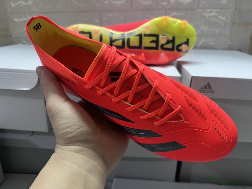 Men's Adidas Predator Accuracy.1 FG Firm Ground Low-Tops Football Boots - Red/Black/Blue