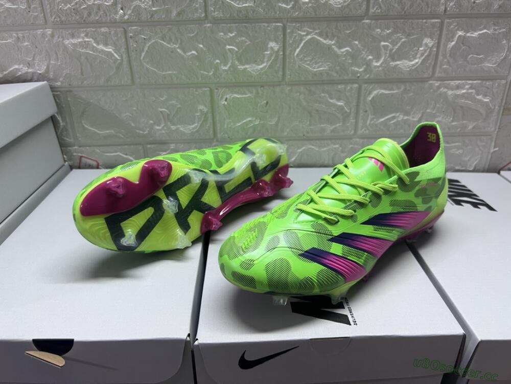 Men's Adidas Predator Accuracy.1 FG Firm Ground Low-Tops Football Boots - Green/Yellow/Purple