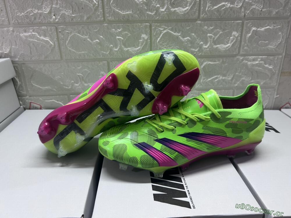 Men's Adidas Predator Accuracy.1 FG Firm Ground Low-Tops Football Boots - Green/Yellow/Purple