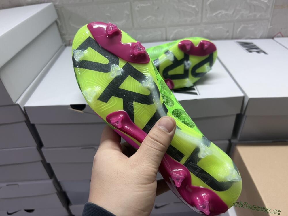 Men's Adidas Predator Accuracy.1 FG Firm Ground Low-Tops Football Boots - Green/Yellow/Purple