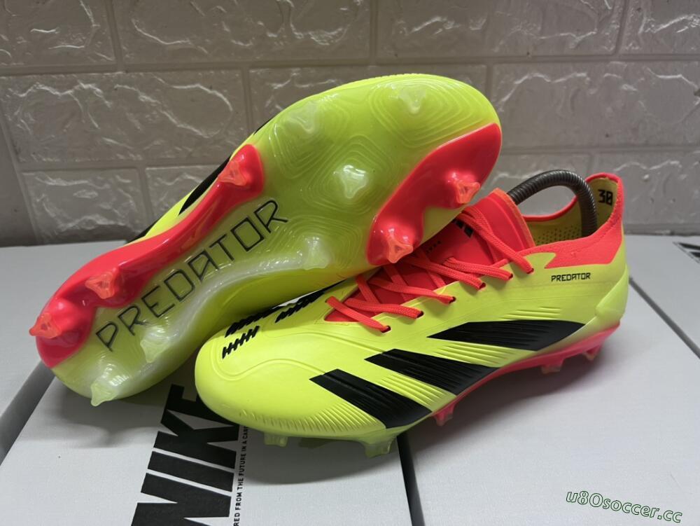 Men's Adidas Predator Accuracy.1 FG Firm Ground Low-Tops Football Boots - Green/Red/Black