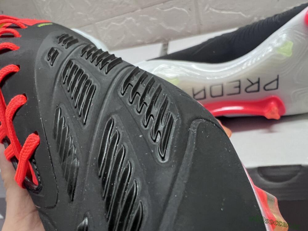 Men's Adidas Predator Accuracy.1 FG Firm Ground Low-Tops Football Boots - Black/White/Red