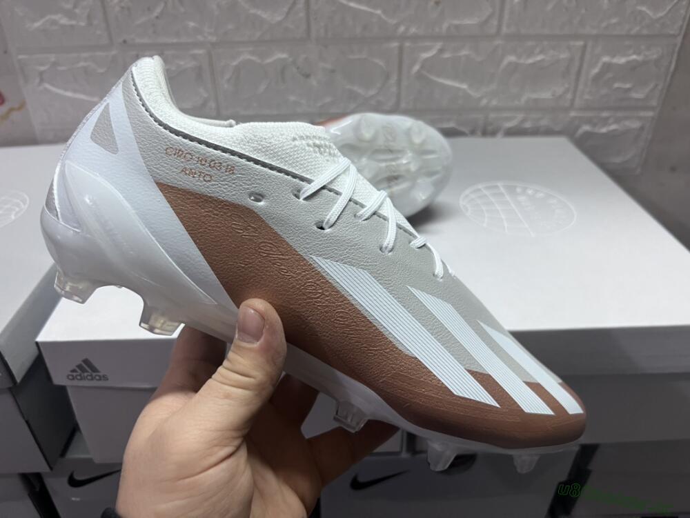 Men's Adidas X Crazyfast.1 FG Firm Ground Low-Tops Football Boots - Silver/White/Brown