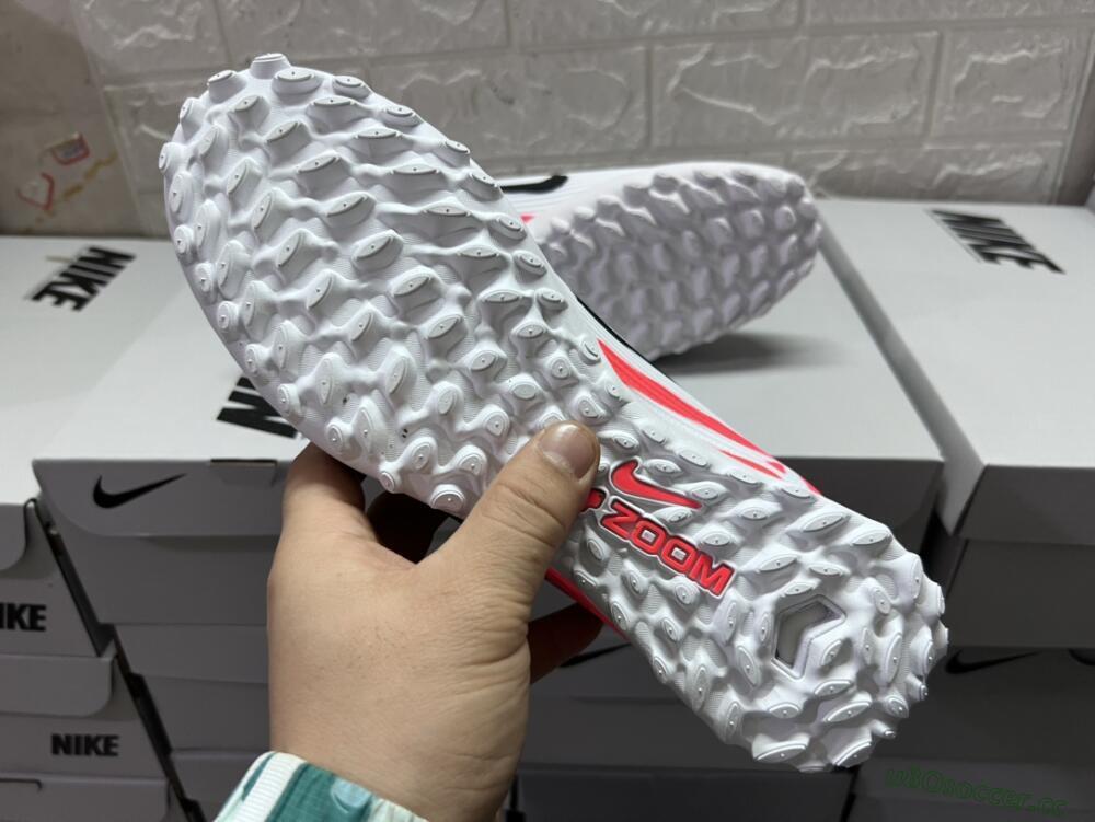 Unisex Nike Air Zoom Mercurial Vapor 15 Pro TF Artificial Turf Low-Tops Football Shoes - White/Black/Red