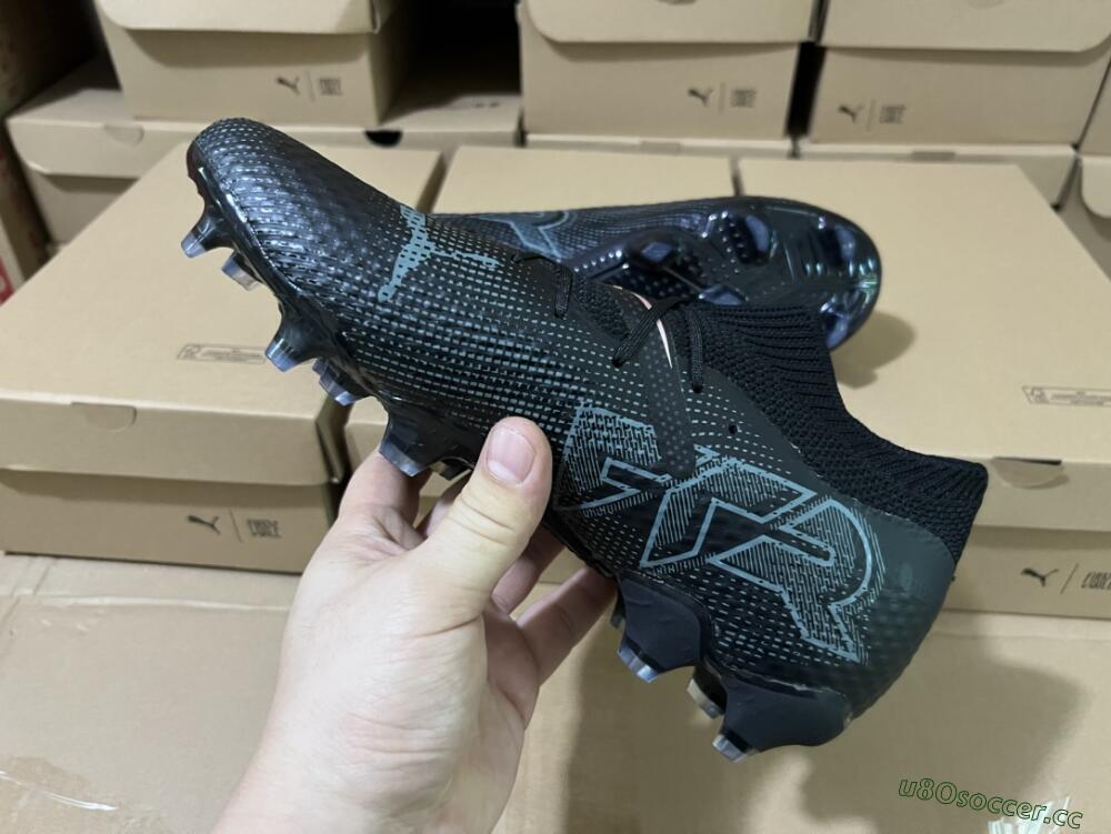 Men's Puma Future Ultimate 2024 FG Firm Ground Low-Tops Football Boots - Black/Blue/Gold