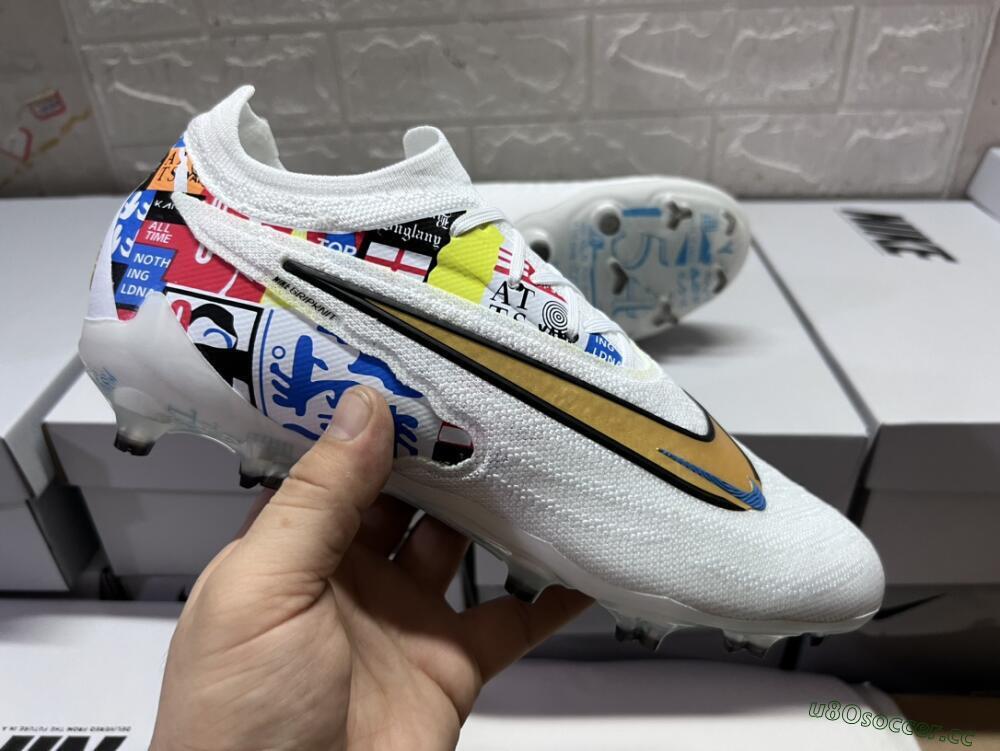 Men's Harry Kane X Nike Phantom GX Elite FG Firm Ground Low-Tops Football Boots - White/Rainbow