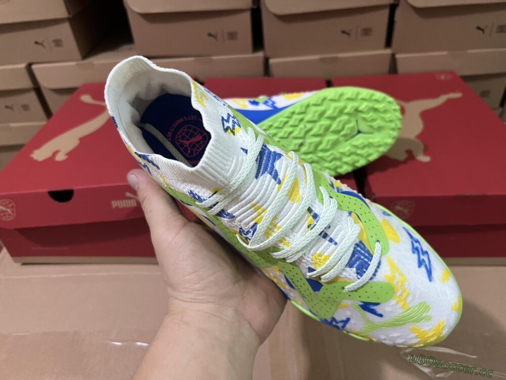 Men's Puma Future Ultimate TF Artificial Turf Low-Tops Football Shoes - White/Blue/Yellow/Green