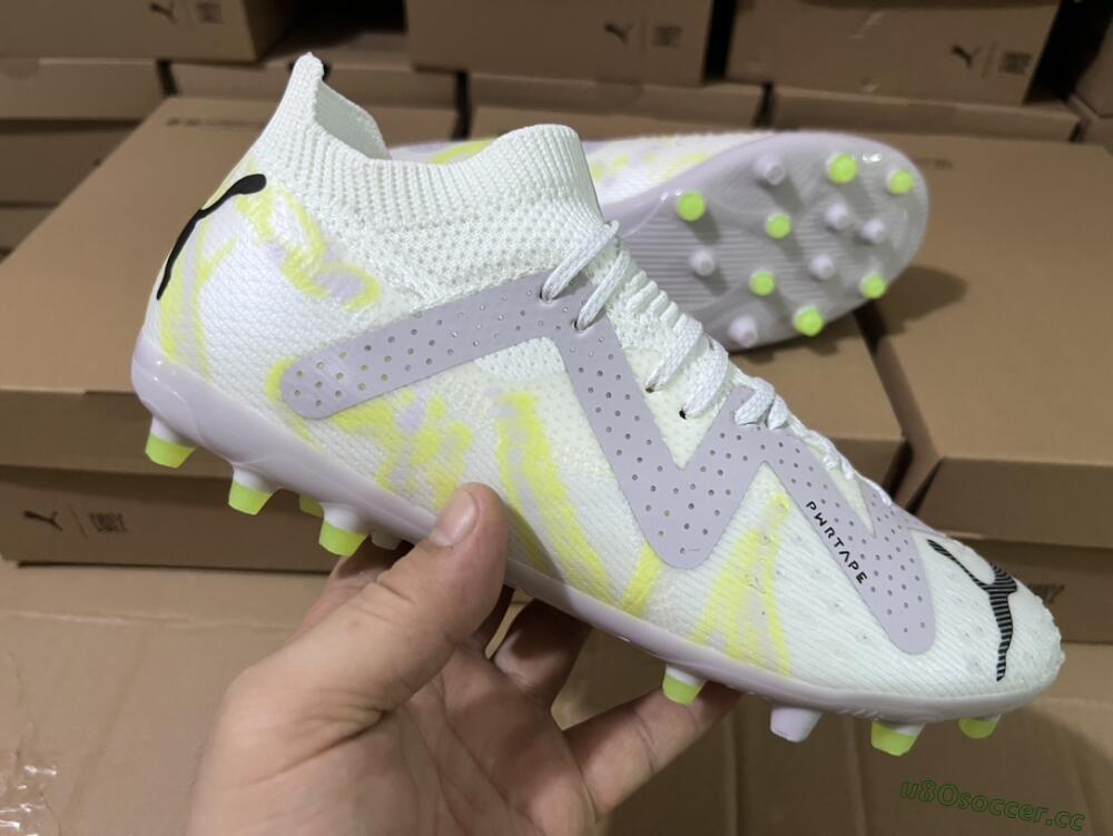 Men's Puma Future Ultimate MG Multi Ground Low-Tops Football Boots - White/Blue/Green