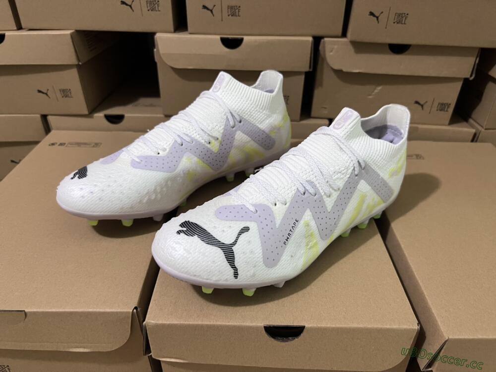Men's Puma Future Ultimate MG Multi Ground Low-Tops Football Boots - White/Blue/Green