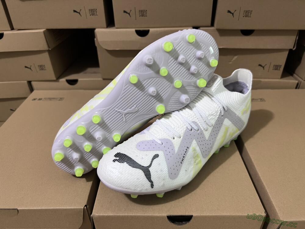 Men's Puma Future Ultimate MG Multi Ground Low-Tops Football Boots - White/Blue/Green