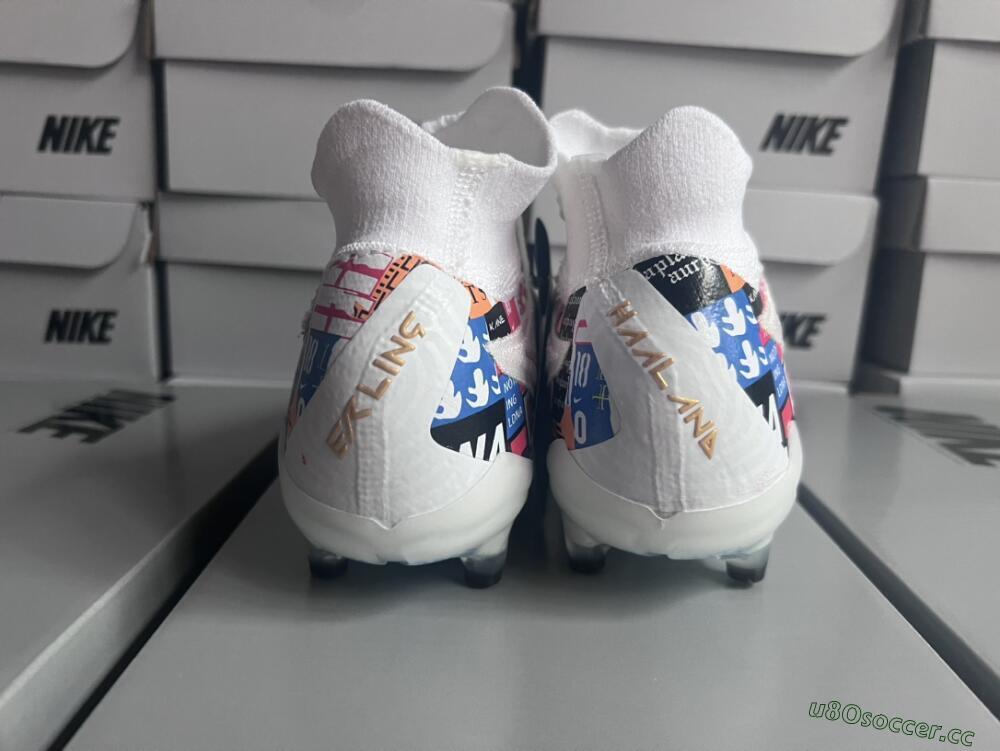 Men's Harry Kane x Nike Phantom GX DF Elite FG Firm Ground Low-Tops Football Boots - White/Gold/Blue