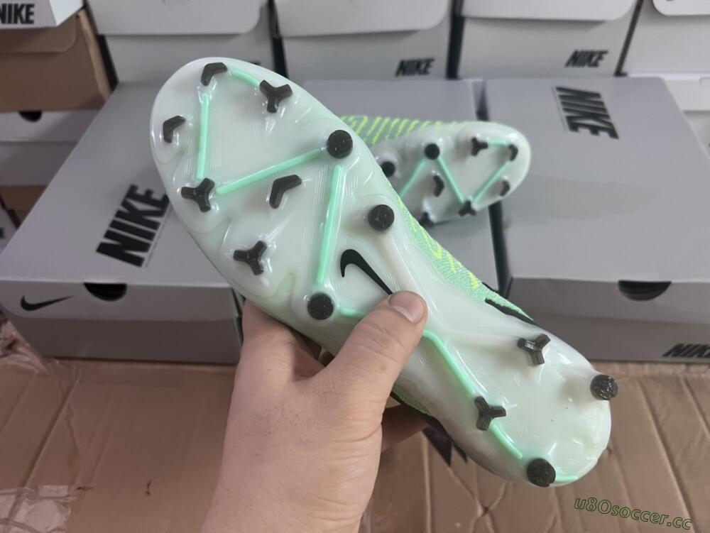 Unisex Nike Phantom GX Elite DF FG Firm Ground High-Tops Football Boots - Green/Black/White