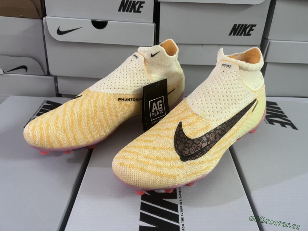 Men's Nike Phantom GX Elite DF Link Blaze Pack FG Firm Ground High-Tops Football Boots - Citron Tint/Burgundy Crush