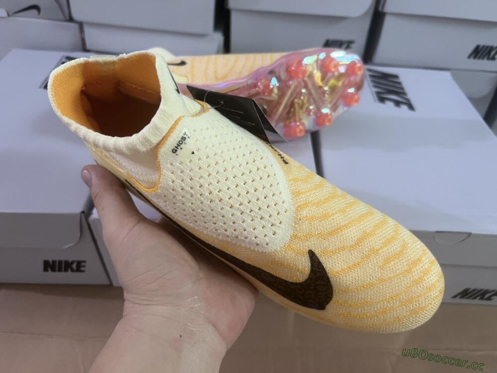 Men's Nike Phantom GX Elite DF Link Blaze Pack FG Firm Ground High-Tops Football Boots - Citron Tint/Burgundy Crush