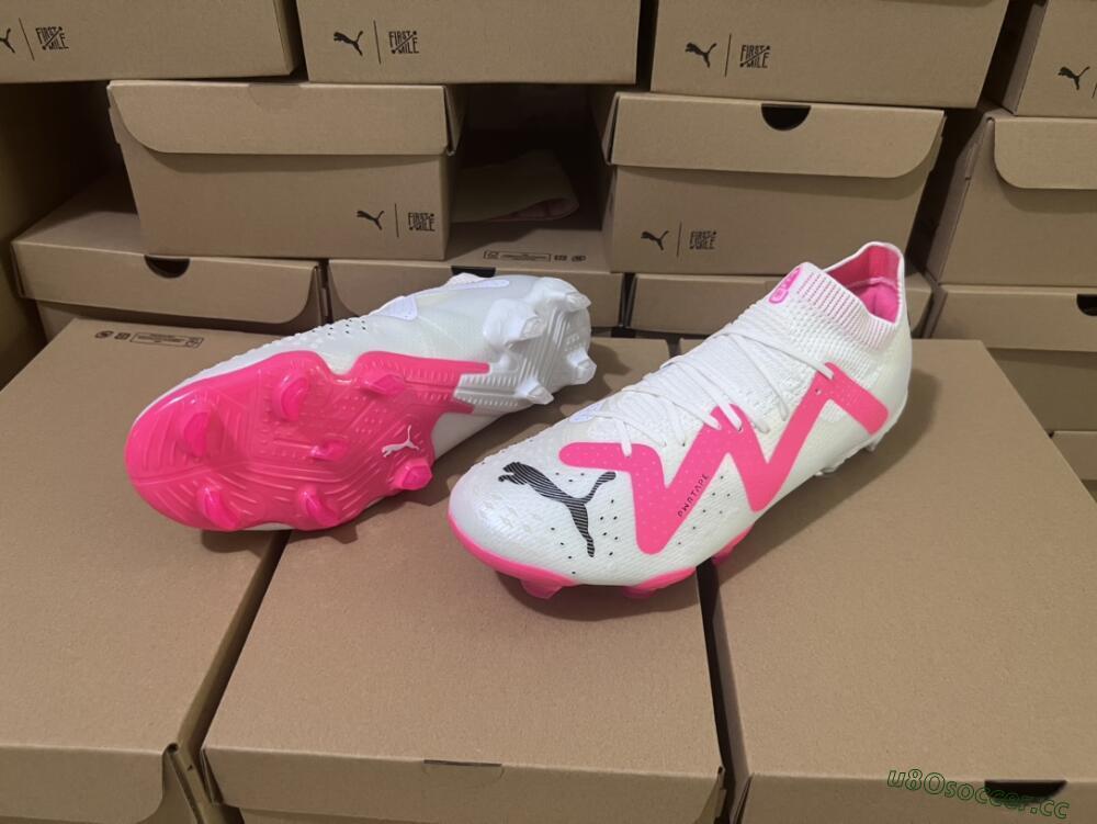 Men's Puma Future Ultimate FG Firm Ground Low-Tops Football Boots - White/Pink/Black