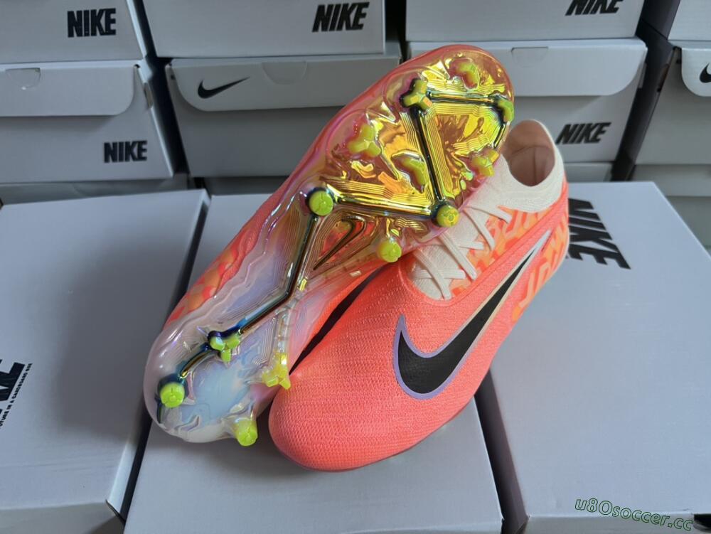 Men's Nike Phantom GX Elite FG Firm Ground Low-Tops Football Boots - Orange/Black/Sliver