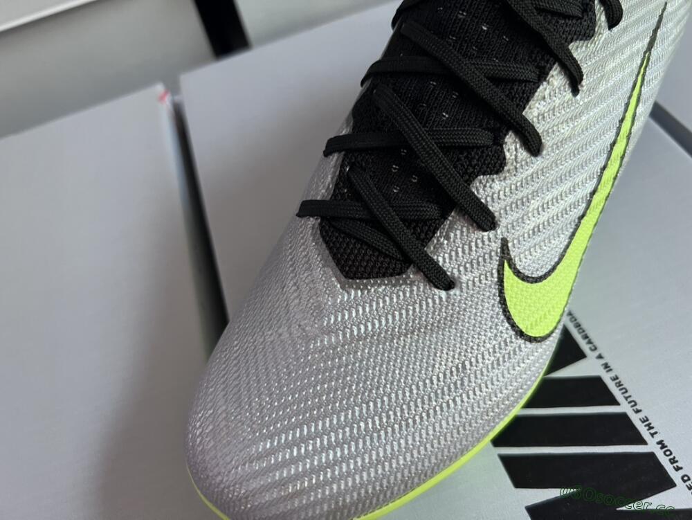 Unisex Nike Air Zoom Vapor 15 Elite SE AG Artificial Grass Low-Tops Football Boots - Silver/Green/Black