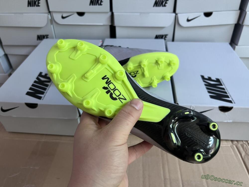 Unisex Nike Air Zoom Vapor 15 Elite SE AG Artificial Grass Low-Tops Football Boots - Silver/Green/Black