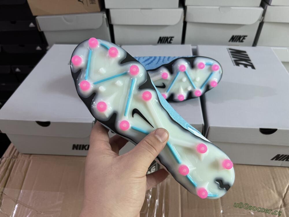 Men's Nike Phantom GX Elite AG Artificial Grass Low-Tops Football Boots - Blue/Pink/White