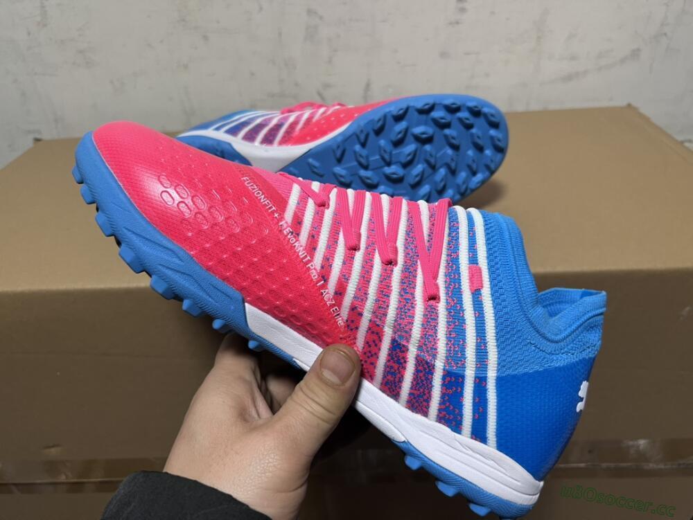 Men's Puma Future Z 1.3 Instinct TF Artificial Turf Low-Tops Football Shoes - Pink/Blue/White