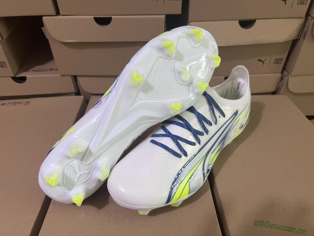 Men's Puma Ultra Ultimate FG Firm Ground Low-Tops Football Boots - White/Blue/Green
