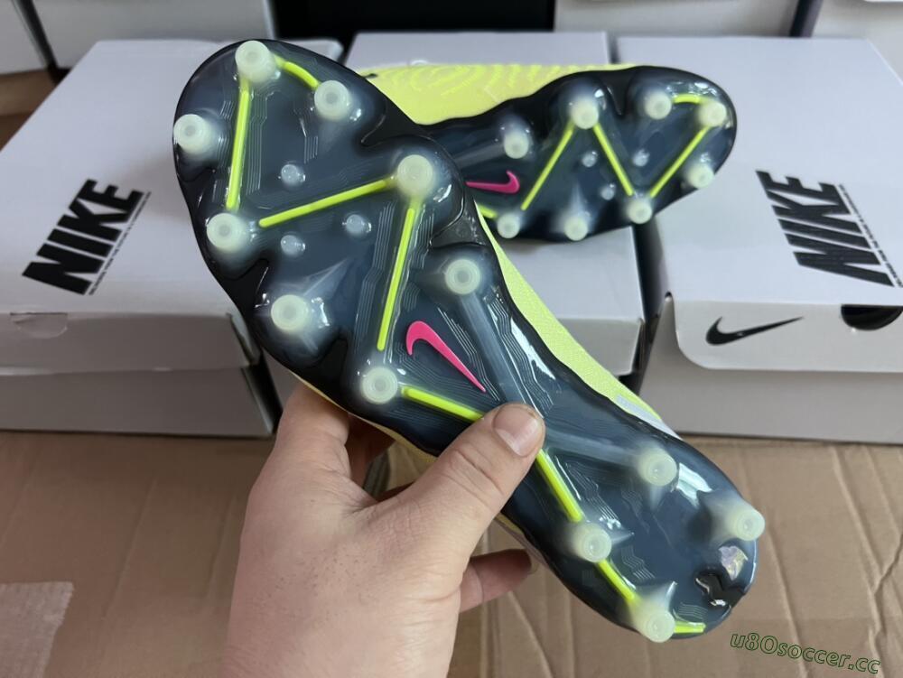 Men's Nike Phantom GX Elite AG Artificial Grass Low-Tops Football Boots - Grey/Yellow/Black