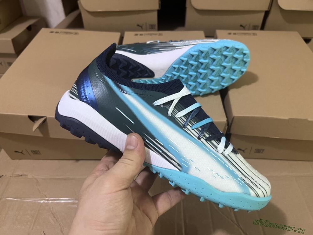 Men's Puma Ultra Ultimate TF Artificial Turf Low-Tops Football Shoes - White/Blue/Green