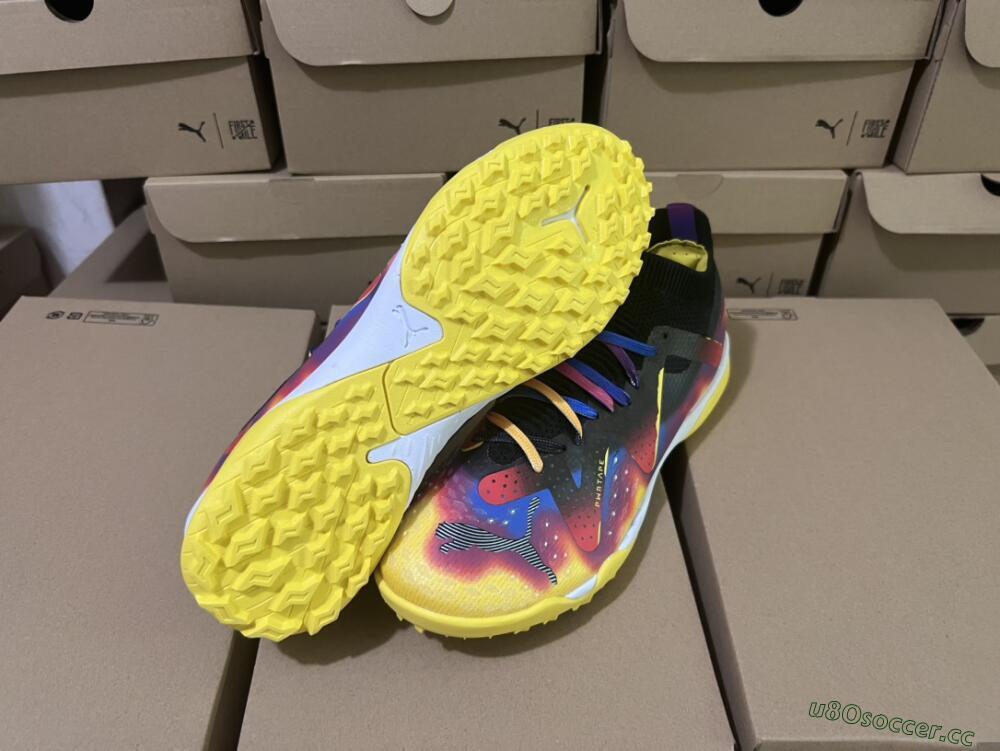 Men's Puma Future Ultimate TF Artificial Turf Low-Tops Football Shoes - Rainbow/Black