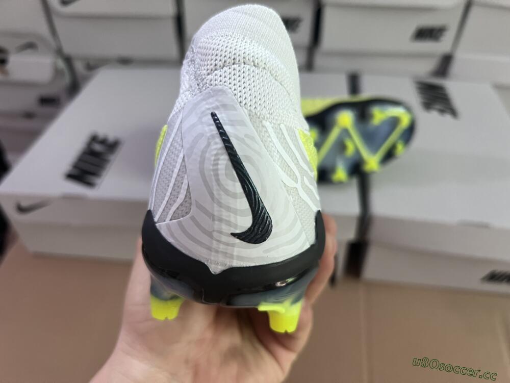 Men's Nike Phantom GX Elite FG Firm Ground Low-Tops Football Boots - Green/White/Blue