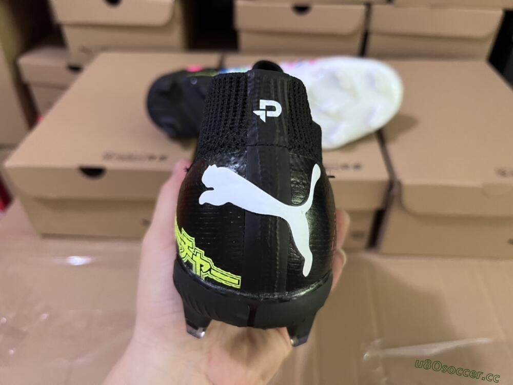 Men's Puma Future X Powercat Tokyo Match FG Firm Ground Low-Tops Football Boots - White/Black/Green/Pink