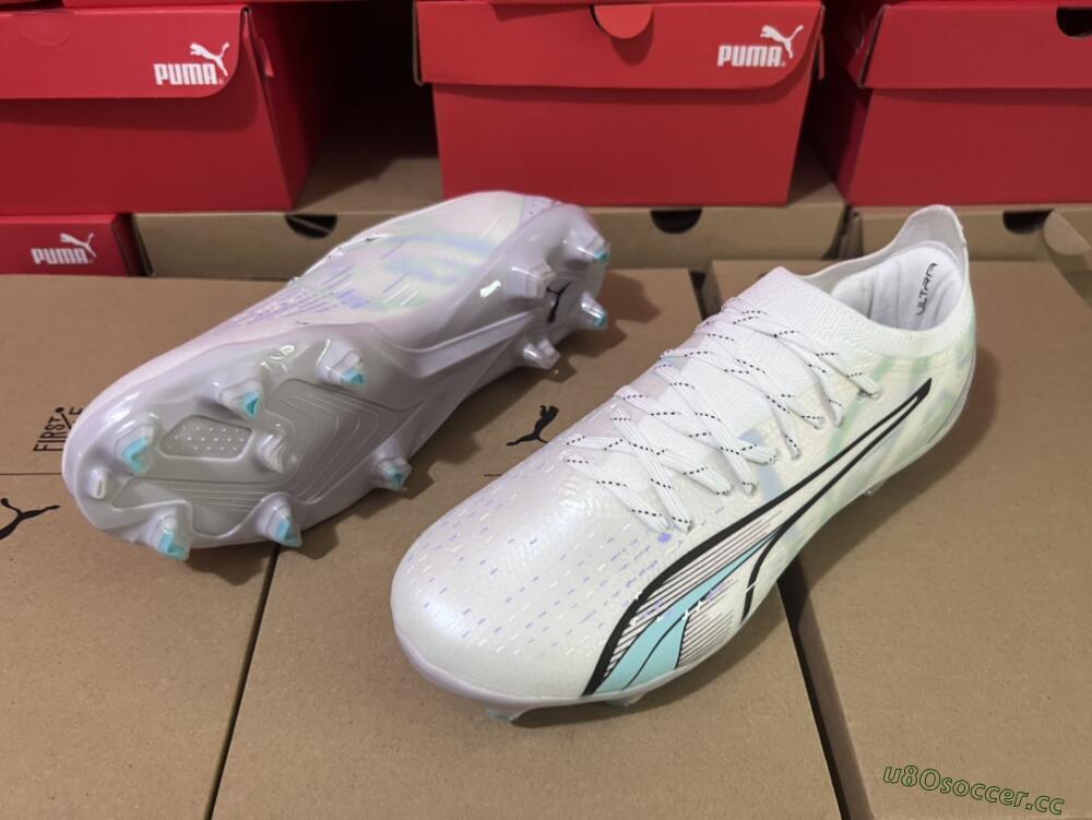 Men's Puma Ultra Ultimate FG Firm Ground Low-Tops Football Boots - White/Green/Blue/Black