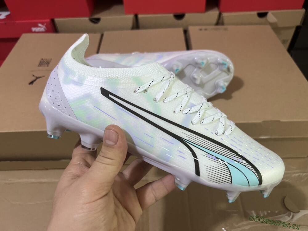 Men's Puma Ultra Ultimate FG Firm Ground Low-Tops Football Boots - White/Green/Blue/Black
