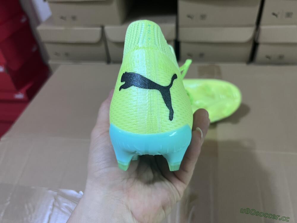 Men's Puma Future Ultimate FG Firm Ground Low-Tops Football Boots - Green/Blue/Black