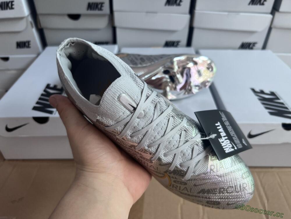 Men's Nike Air Zoom Mercurial Vapor 15 Elite FG Firm Ground Low-Tops Football Boots - Silver/Gold