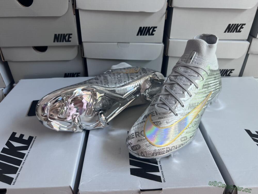 Men's Nike Air Zoom Mercurial Superfly 9 Elite FG Firm Ground High-Tops Football Boots - Silver/Gold