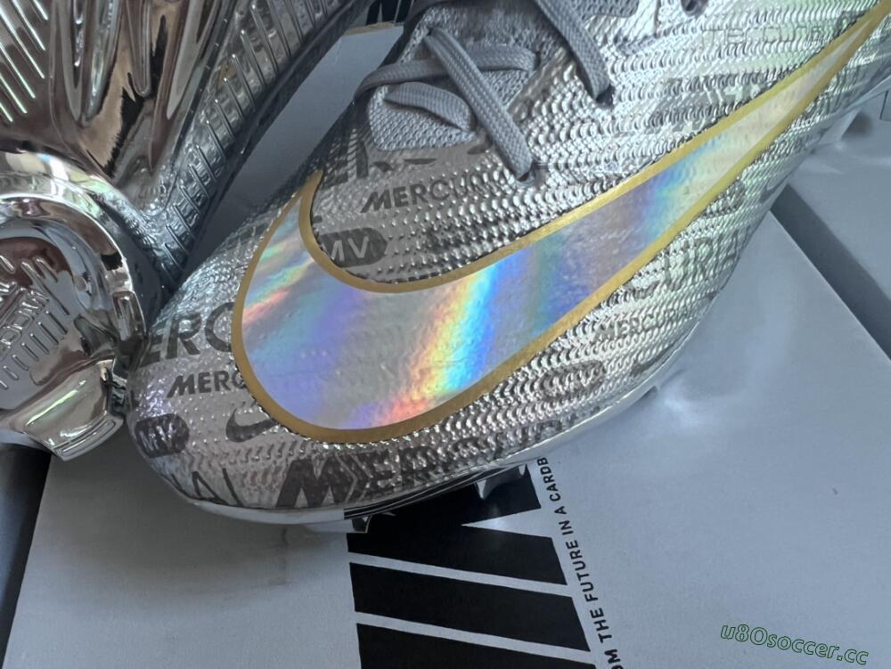 Men's Nike Air Zoom Mercurial Superfly 9 Elite FG Firm Ground High-Tops Football Boots - Silver/Gold