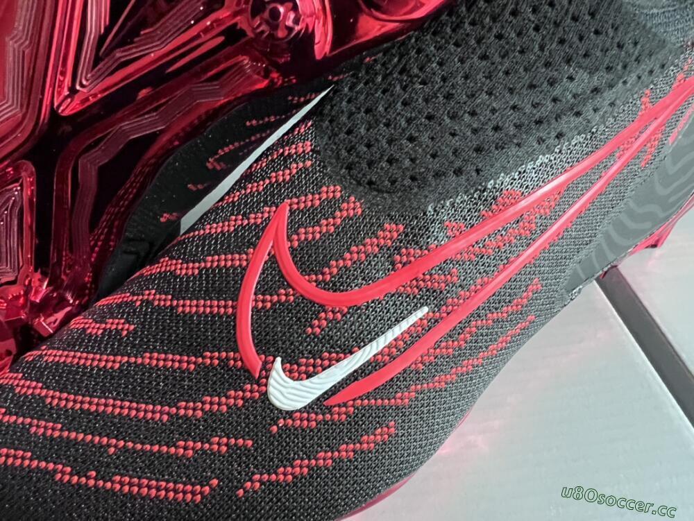 Men's Nike Phantom GX Elite DF Link FG Firm Ground High-Tops Football Boots - Black/Red/White