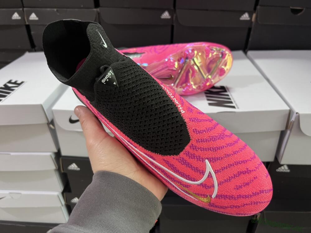 Men's Nike Phantom GX Elite DF Link FG Firm Ground High-Tops Football Boots - Pink/Black