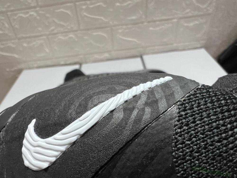 Men's Nike Phantom GX Elite DF FG Firm Ground High-Tops Football Boots - Black/White