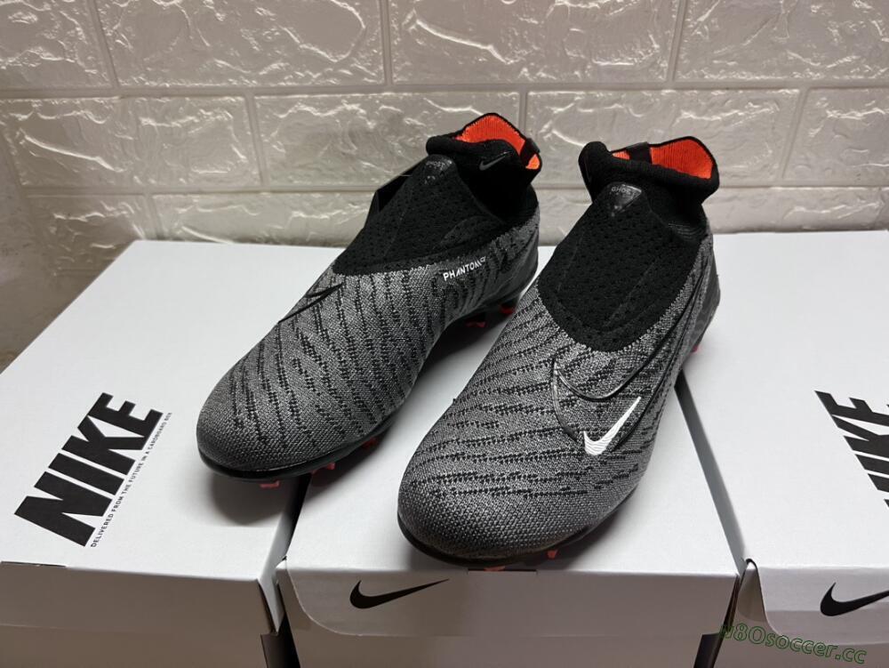 Men's Nike Phantom GX Elite DF FG Firm Ground High-Tops Football Boots - Black/White