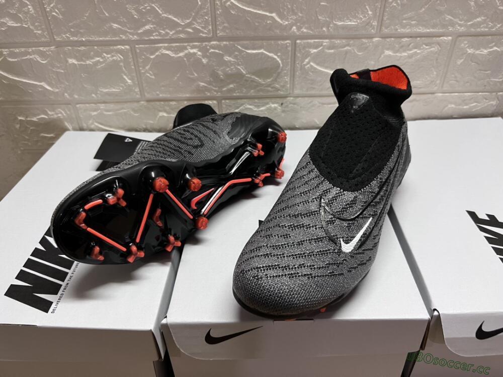 Men's Nike Phantom GX Elite DF FG Firm Ground High-Tops Football Boots - Black/White