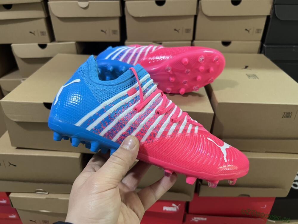 Men's Puma Future Z 1.3 Instinct MG Multi Ground Low-Tops Football Boots - Pink/Blue/White