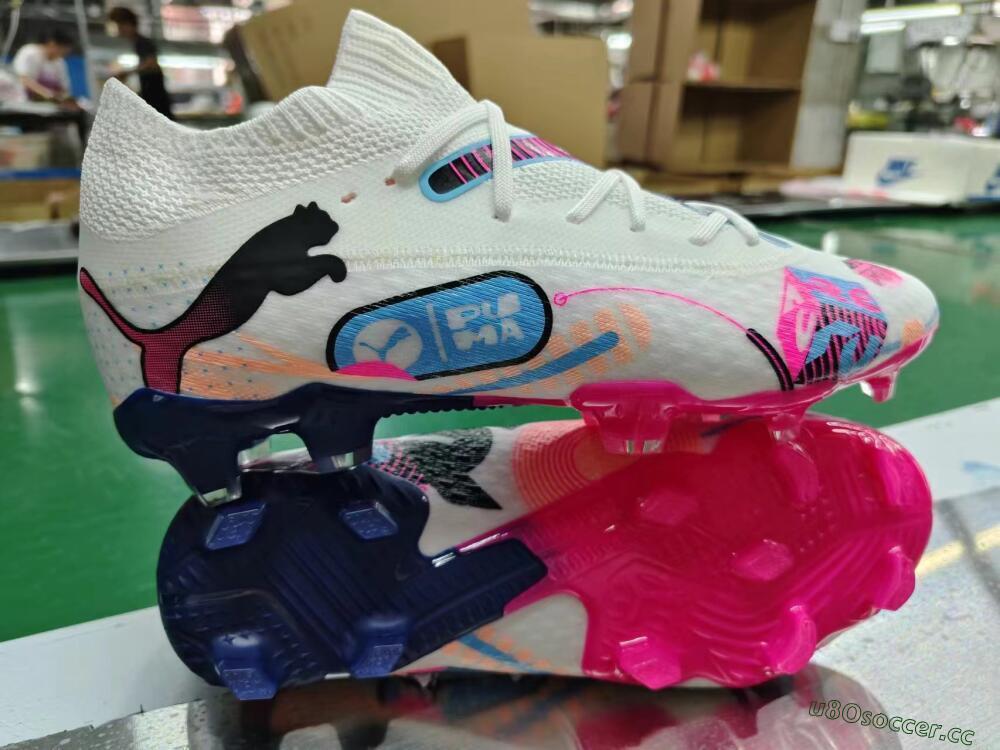 Men's Puma Future Ultimate FG Firm Ground Low-Tops Football Boots - White/Blue/Black/Pink